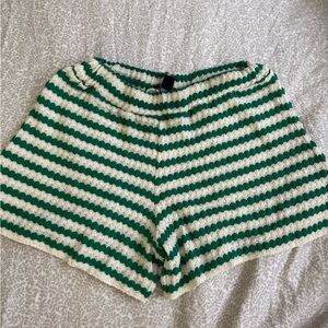 Crotchet shorts